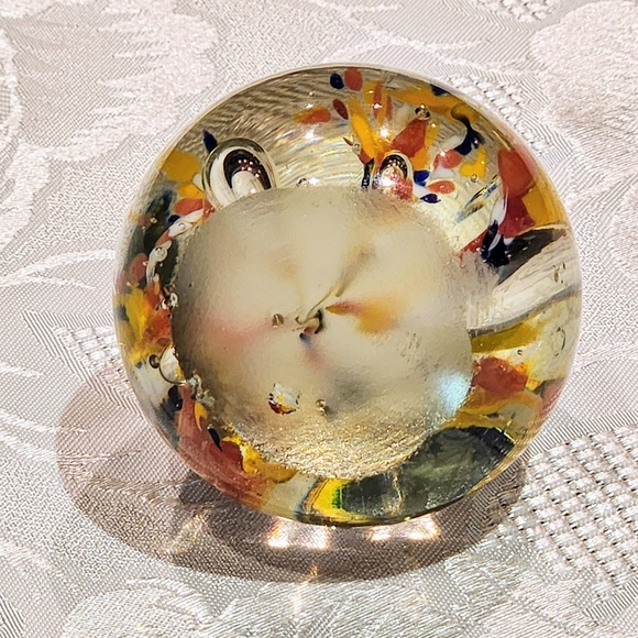 2 fish paper weight - Picture 12 of 15